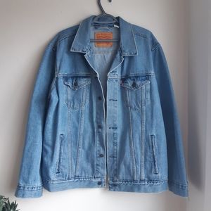 Levi jean jacket